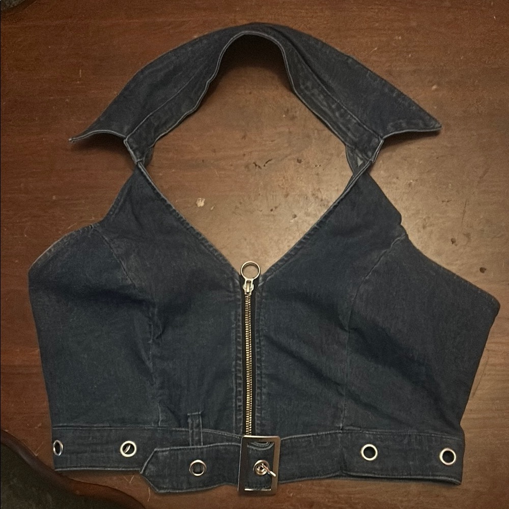 Blue Sleeveless Fitted Crop Top